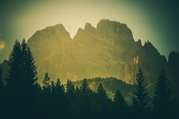 意大利阿尔卑斯山风光 — 图库照片