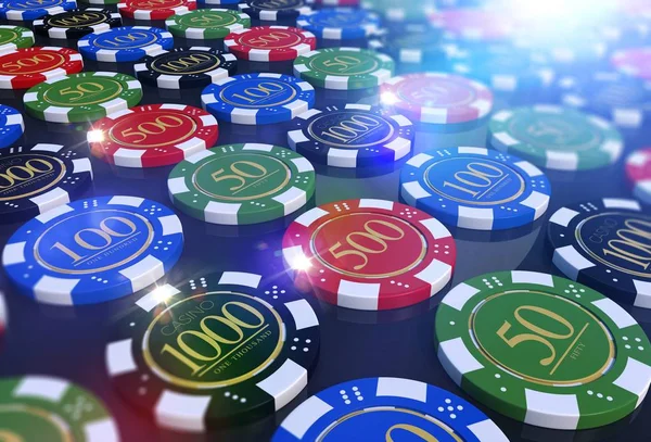 Πολύχρωμο καζίνο μάρκες στο τραπέζι — Φωτογραφία Αρχείου
