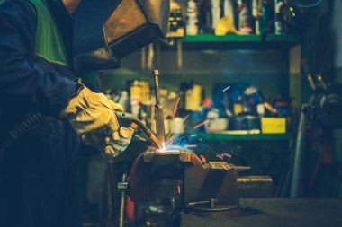 Küçük garaj kaynak 