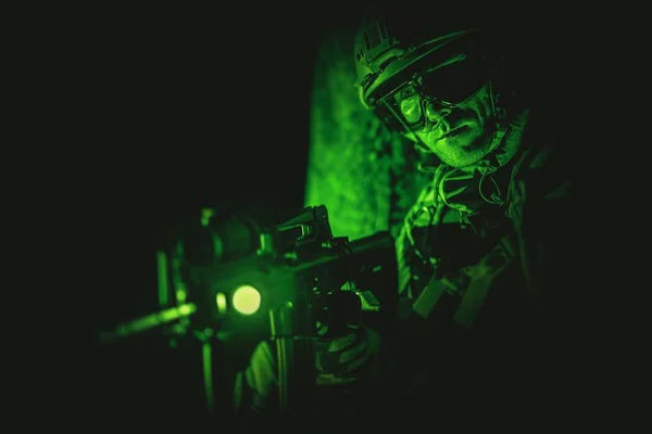 Soldier Night Vision Spotting — Stock Photo, Image