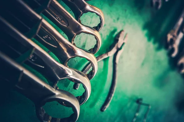 Set of Iron Wrenches in a Garage — Stock Photo, Image