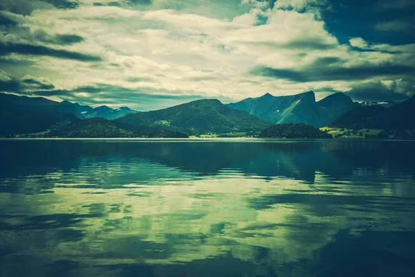 挪威的山水风景 — 图库照片