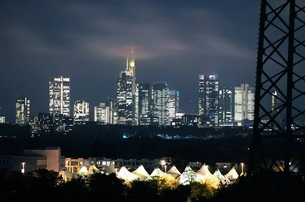 Frankfurt am skyline principal — Fotografia de Stock