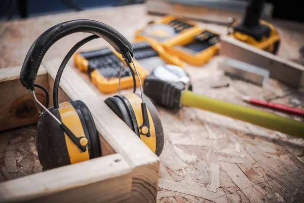 Ear Muffs Woodwork Safety — Stock Photo, Image