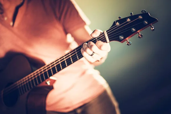 Manuseio de pescoço de guitarra — Fotografia de Stock