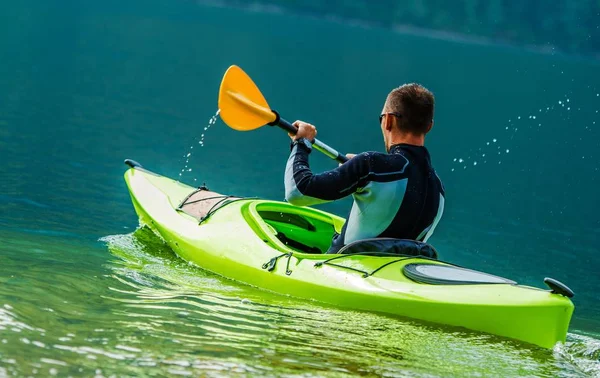 Freizeit-Kajakfahrt — Stockfoto