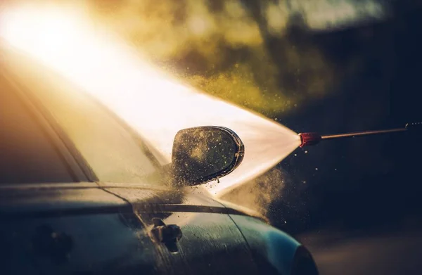 汽车清洗过程 — 图库照片
