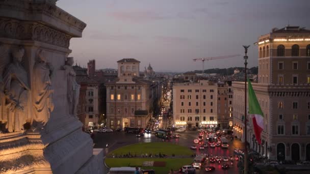 15 oktober 2019. Rom, Italien. Kyrkan av det allra heligaste namnet Maria i staden Rom. — Stockvideo