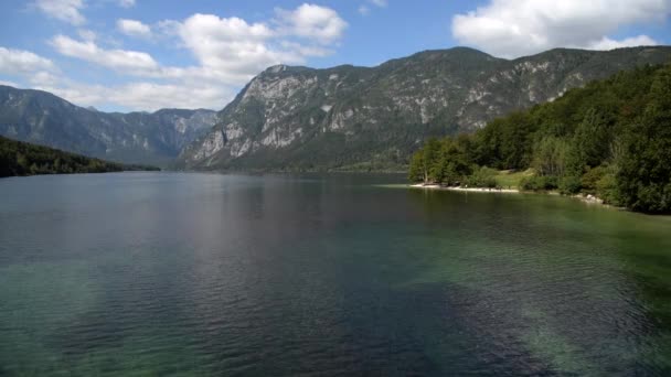 Lago Bohinj Valle de los Alpes Julianos. Región Alta de Carniola — Vídeos de Stock