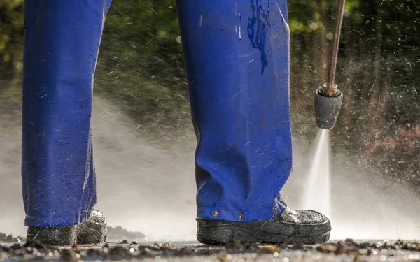 Pressure Washing Pavement — 스톡 사진