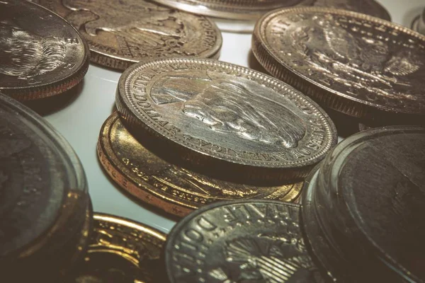 Varias monedas coleccionables — Foto de Stock