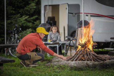Karavan Kampı Tatili