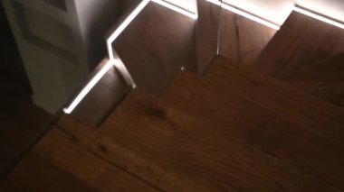 Led Lighting 'li zarif ahşap ev merdivenleri 