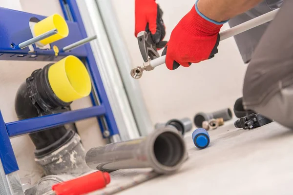 Servizi igienici Impianto idraulico Lavoro — Foto Stock