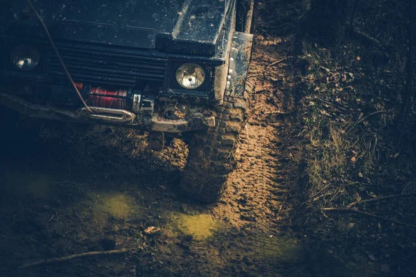 Extrémní Motorsport Téma Terénní Vozidlo Příkré Cestě Muddy Road — Stock fotografie