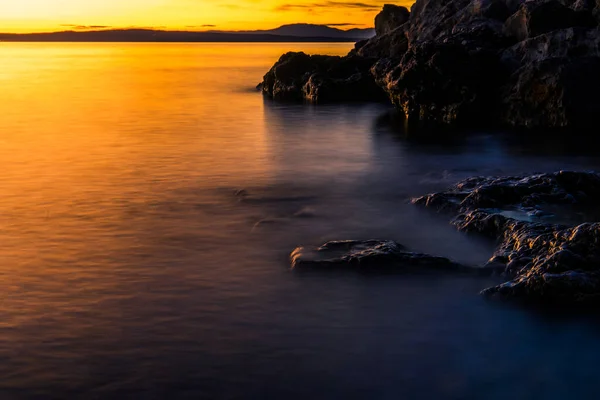 Hırvatistan Adriyatik Denizi Nde Portakal Günbatımının Panoramik Görünümü — Stok fotoğraf