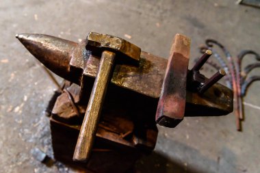 Örs, çekiç, forge, metal