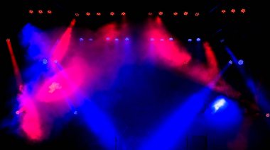 Çeşitli renklerde ışık ile ücretsiz sahne