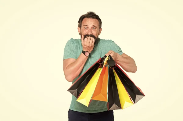 Όμορφος Άντρας Γενειάδα Και Τσάντα Για Ψώνια Λευκό Φόντο Πώληση — Φωτογραφία Αρχείου