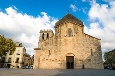 Saint Peter manastır kilisesi Besalu, La Garrotxa, İspanya, 
