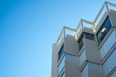 Çağdaş bir minimalist binanın mimari detaylar