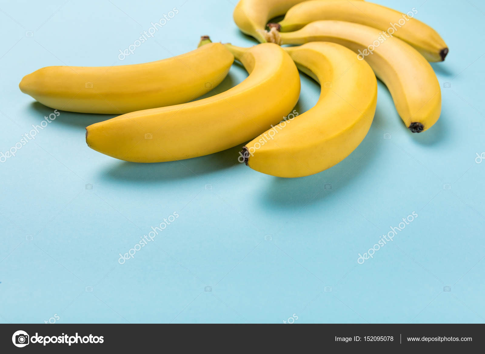 バナナ写真素材 ロイヤリティフリーバナナ画像 Depositphotos