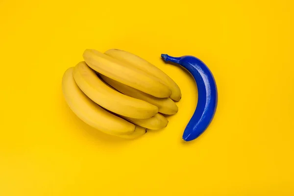 Coleção de bananas coloridas — Fotografia de Stock