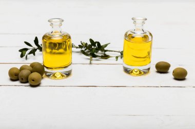 Zeytin ve uçucu yağ