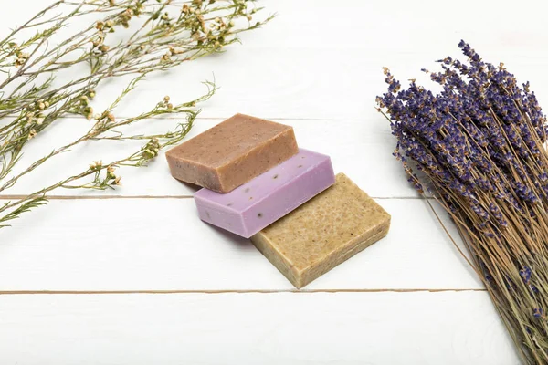 Homemade soap with dried lavender — Stock Photo, Image