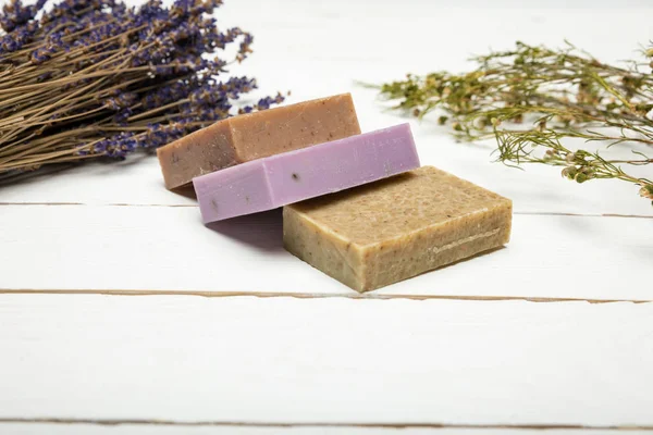 Homemade soap with dried lavender — Stock Photo, Image