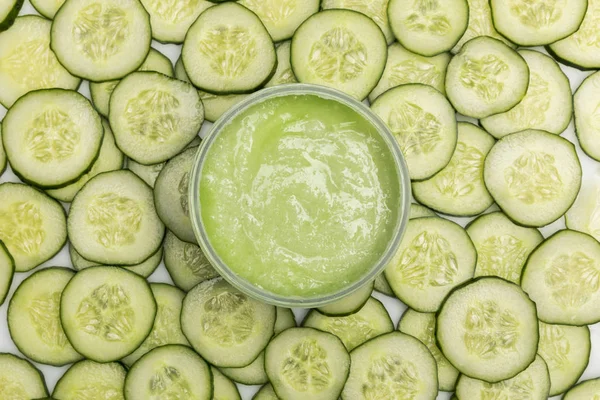 Cucumber face cream — Stock Photo, Image