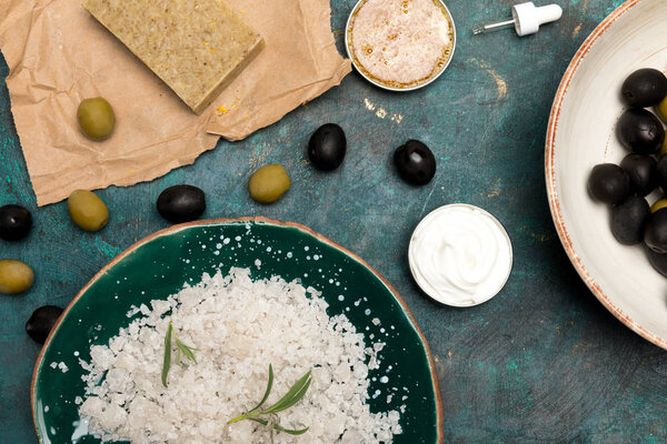 Ingredients for homemade cosmetics 