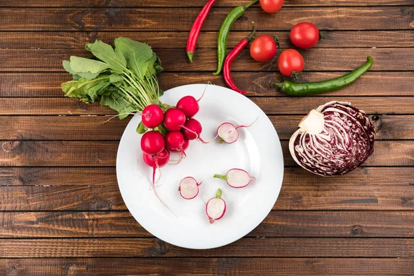 Овочі свіжі сезонні — Stock Photo