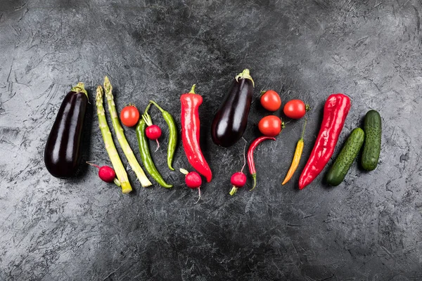 Verduras frescas de temporada - foto de stock