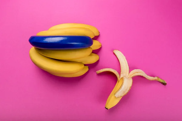 Coleção de bananas coloridas — Fotografia de Stock