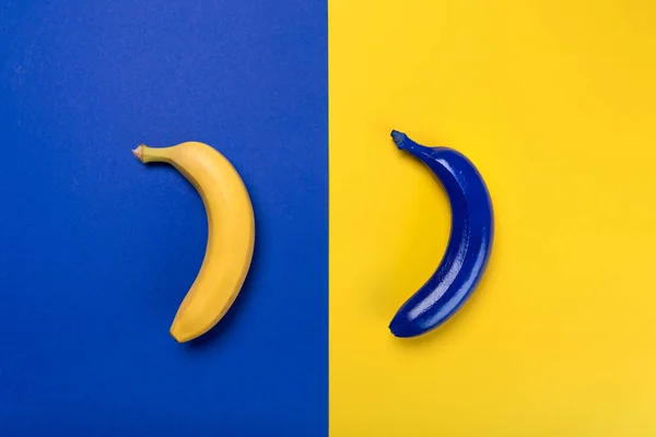 Coleção de bananas coloridas — Fotografia de Stock