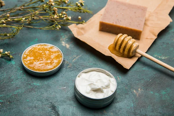 Ingredientes para cosméticos caseros - foto de stock