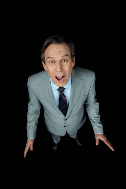 şok işadamı korkmuş bağırıyor