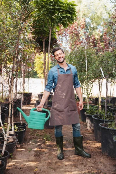 Bahçıvan sulama ile el olabilir