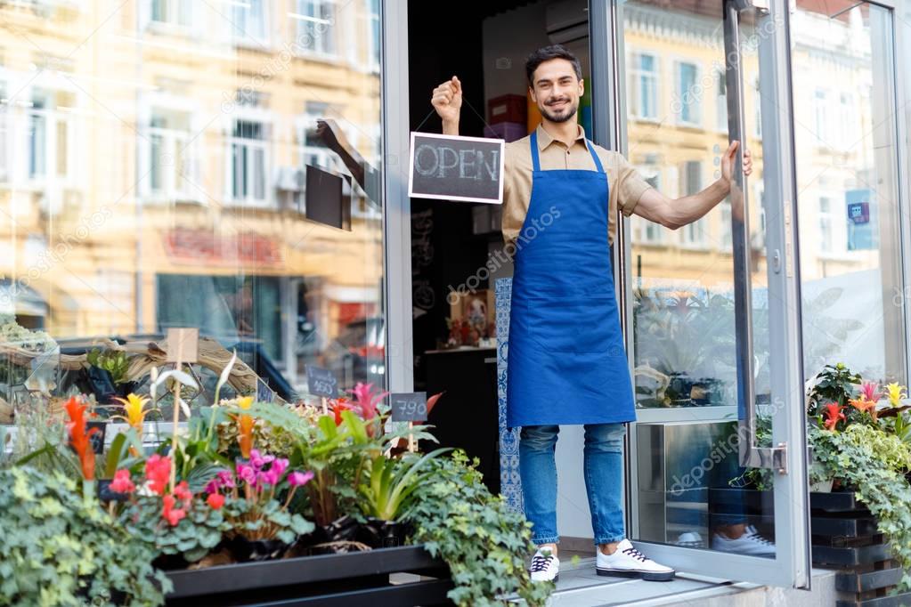 florist with open sign