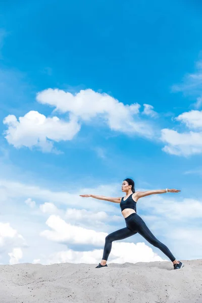 Yoga — Photo de stock