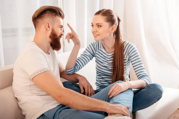 Happy young couple — Stock Photo, Image