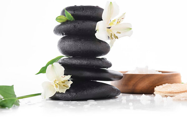 Zen-Steine und Meersalz — Stockfoto