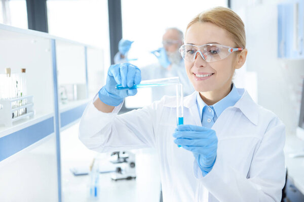 Scientist working in lab 