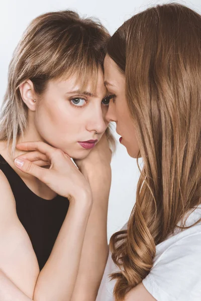 Beautiful young lesbian couple — Free Stock Photo