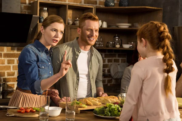 Wife and husband cooking together — Stock Photo, Image