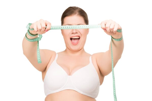 женщина с измерительной лентой