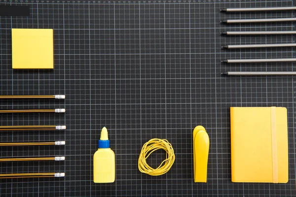 Organized office supplies — Stock Photo