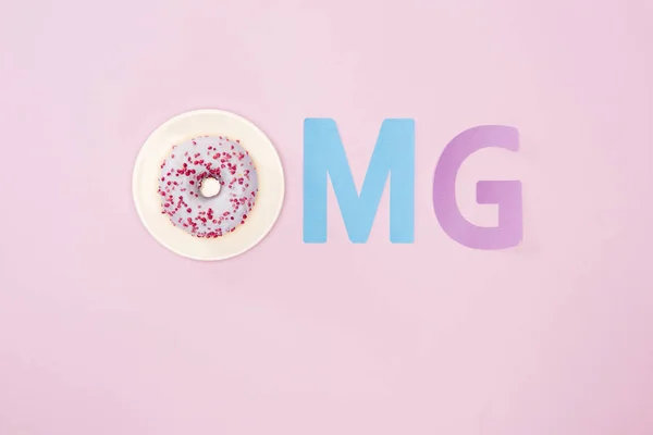 Señal OMG con rosquilla - foto de stock