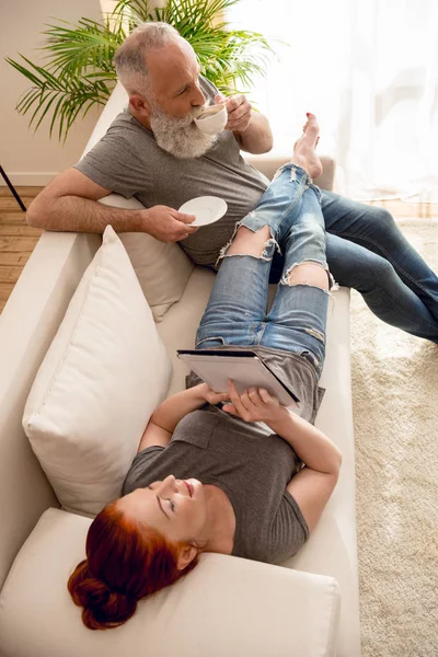 Couple spending time at home — Stock Photo